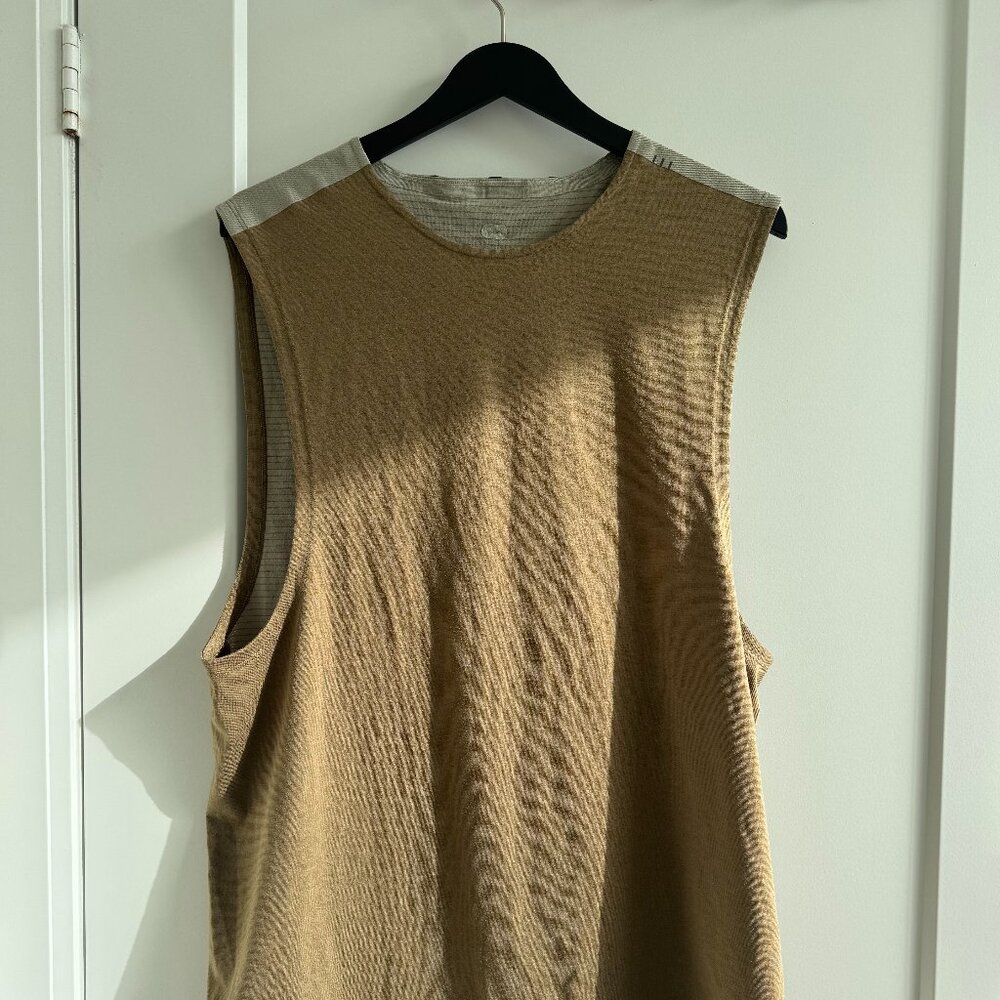 Lululemon Men's License To Train Tank - XL